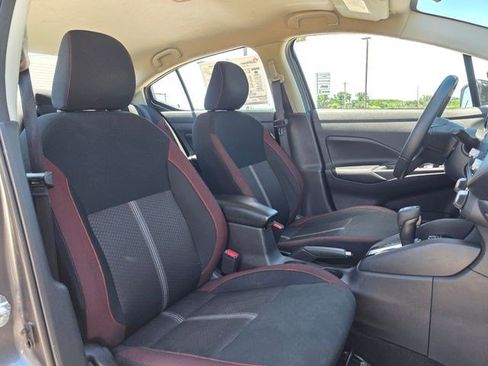 Used 2024 Nissan Versa SR FWD image 17