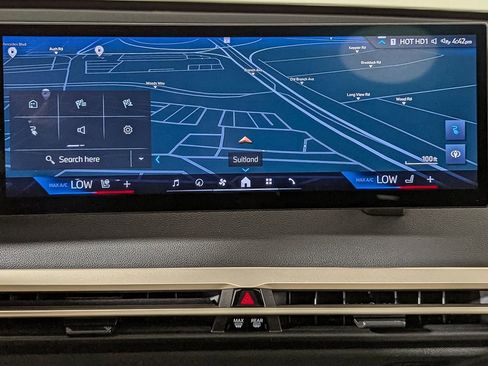 Certified 2025 BMW iX xDrive50 image 23