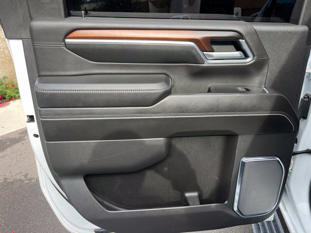 Used 2024 GMC Sierra 2500 Denali w/ Denali Reserve Package AWD/4WD image 15