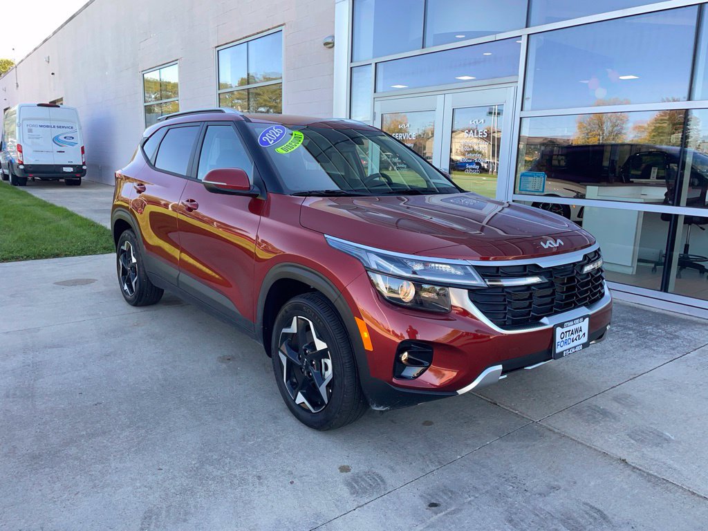 Used 2026 Kia Seltos S AWD/4WD image 1