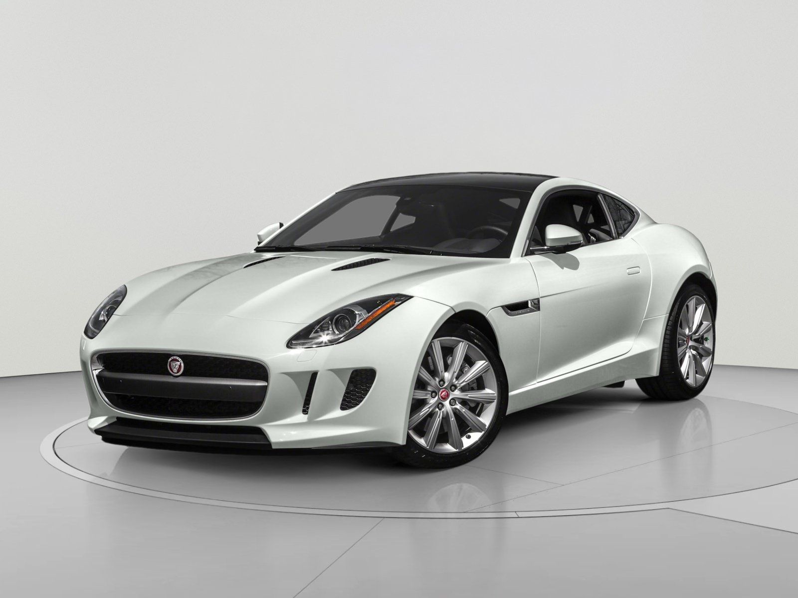 Used 2017 Jaguar F-TYPE Coupe RWD image 1
