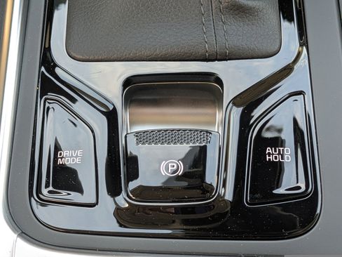 New 2026 Kia Carnival SX Prestige image 27