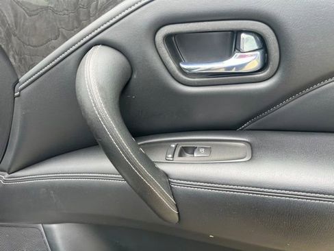 Used 2020 INFINITI QX80 Luxe w/ Proassist Package RWD image 21