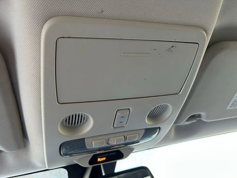 Used 2020 Ford EcoSport Titanium image 28