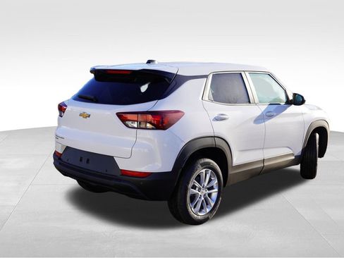 New 2026 Chevrolet TrailBlazer LS w/ LS Convenience Package image 3