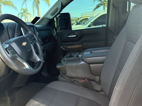 Used 2022 Chevrolet Silverado 2500 LT w/ LPO, Dark Essentials Package image 7