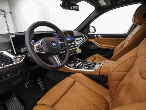 New 2026 BMW X5 xDrive40i w/ M Sport Package image 10