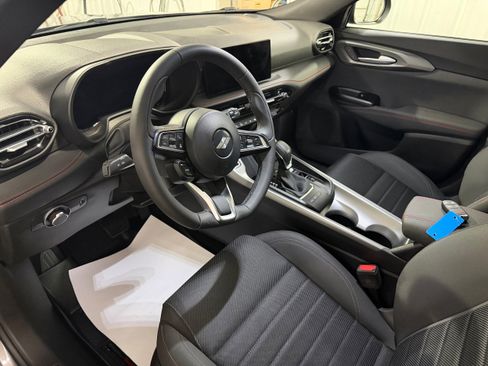 Used 2024 Dodge Hornet GT w/ GT Blacktop Package image 9