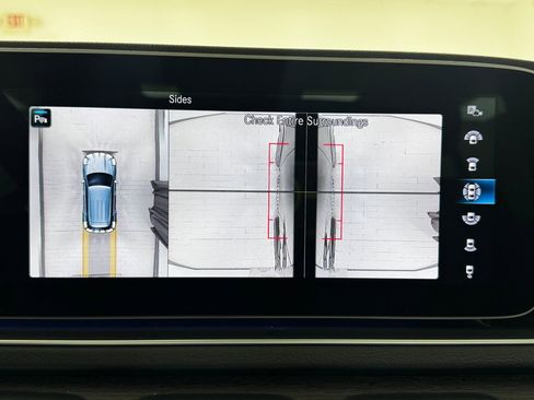 Used 2022 Mercedes-Benz GLE 350 4MATIC image 22