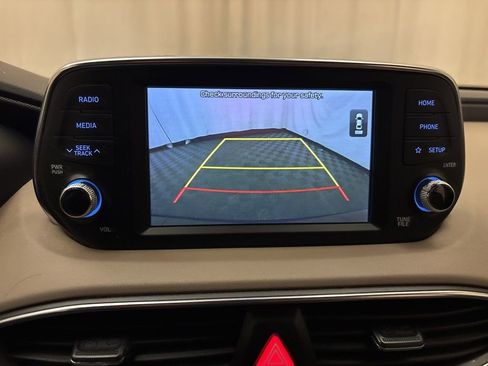 Used 2020 Hyundai Santa Fe SE image 19