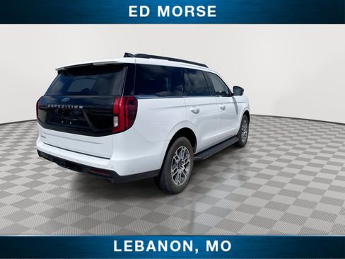 Certified 2025 Ford Expedition Active AWD/4WD image 8