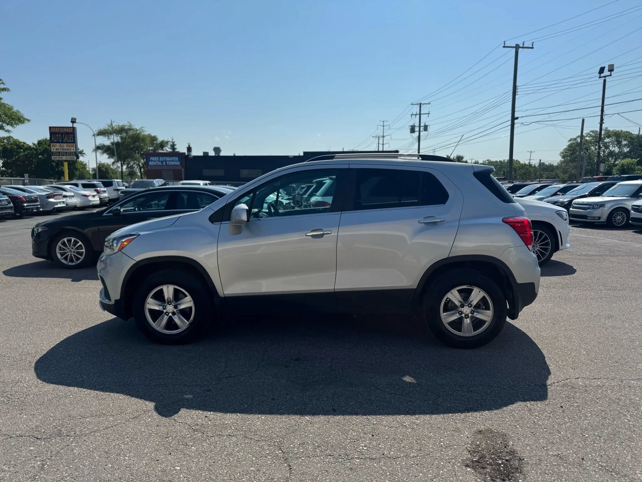 Used 2018 Chevrolet Trax LT w/ LT Convenience Package AWD/4WD image 8