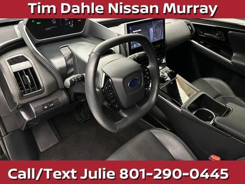 Used 2024 Subaru Solterra AWD/4WD image 25