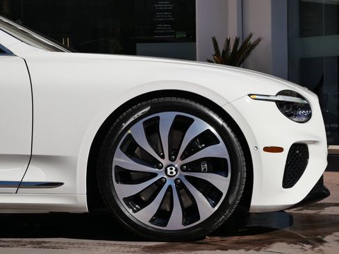 New 2026 Bentley Continental GTC AWD/4WD image 6