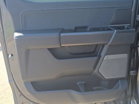 Used 2025 Ford F150 Lariat AWD/4WD image 11
