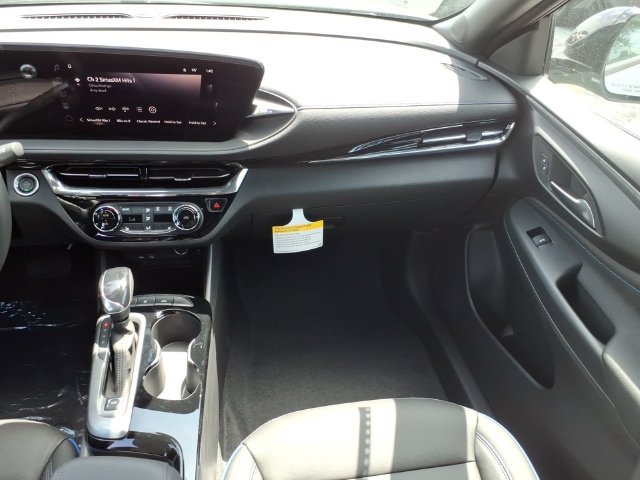 New 2026 Buick Envista Sport Touring w/ Convenience I Package FWD image 18