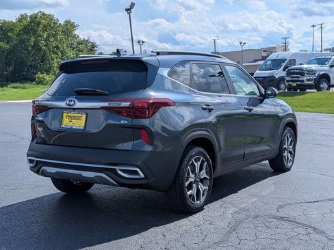 Used 2021 Kia Seltos EX AWD/4WD image 7