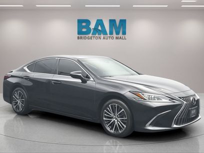 Used 2023 Lexus ES 350 w/ Premium Package