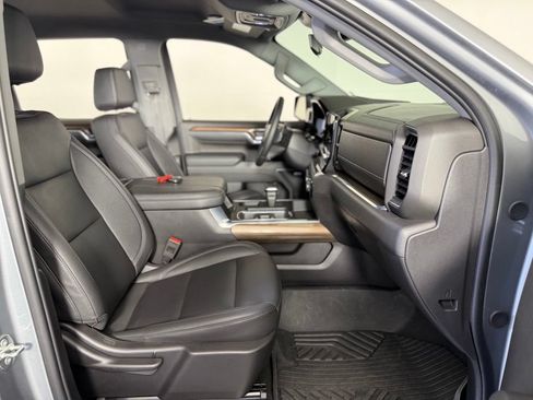 Certified 2024 Chevrolet Silverado 1500 LT Trail Boss w/ LT Trail Boss Premium Package AWD/4WD image 43