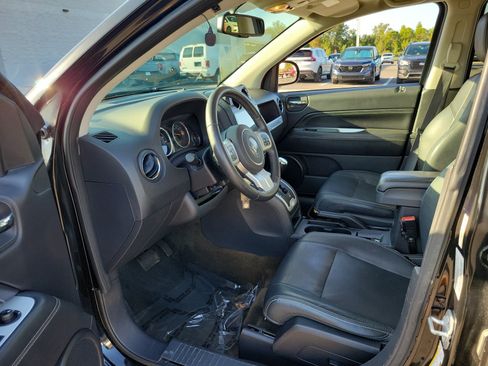 Used 2016 Jeep Compass High Altitude AWD/4WD image 15