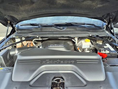 Used 2024 RAM 2500 Big Horn w/ Bed Utility Group image 13