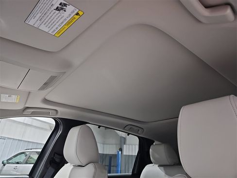 New 2026 MAZDA CX-90 3.3 Turbo w/ Premium Plus Pkg image 31