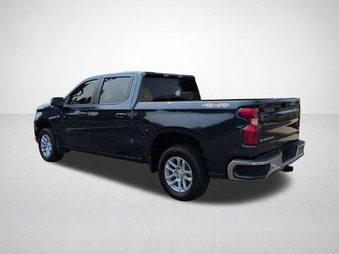 Used 2023 Chevrolet Silverado 1500 LT AWD/4WD image 8