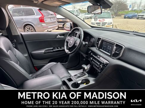 Used 2018 Kia Sportage EX AWD/4WD image 38