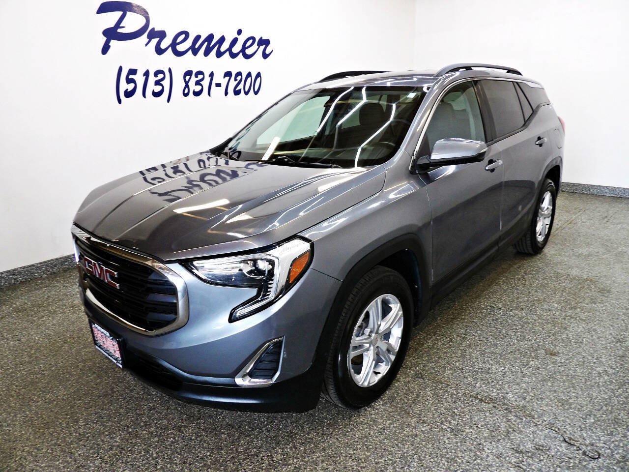 Used 2020 GMC Terrain SLE w/ Driver Convenience Package AWD/4WD image 1