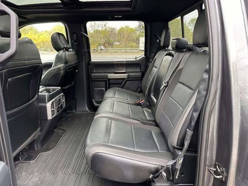 Used 2019 Ford F150 Raptor w/ Equipment Group 802A Luxury AWD/4WD image 14