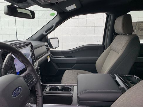 New 2025 Ford F150 XLT w/ Equipment Group 302A MID image 39