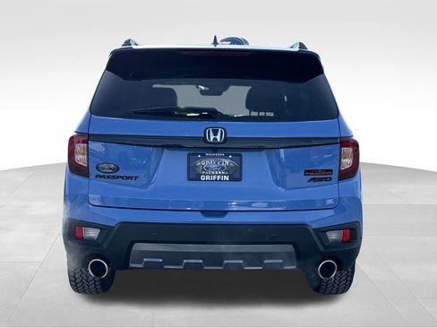 Used 2025 Honda Passport TrailSport image 6
