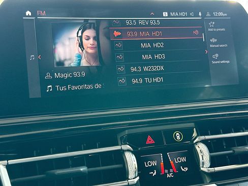 Used 2021 BMW 840i Gran Coupe w/ Comfort Seating Package image 15