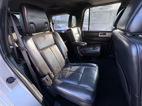 Used 2012 Ford Expedition Limited image 20