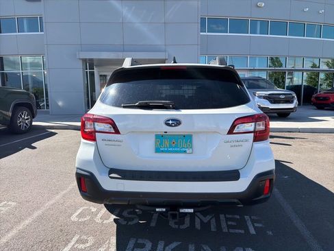 Used 2019 Subaru Outback 3.6R Limited w/ Popular Package #2 image 5