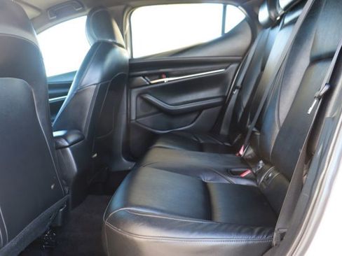 Used 2023 MAZDA MAZDA3 s image 14