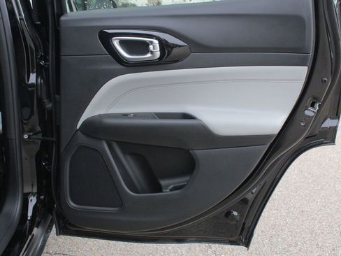 New 2026 Jeep Compass Limited image 13