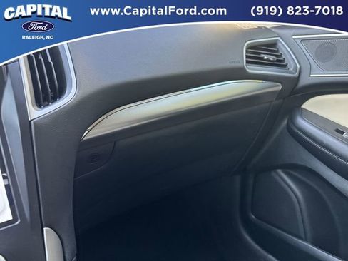 Certified 2022 Ford Edge SEL w/ Convenience Package image 26