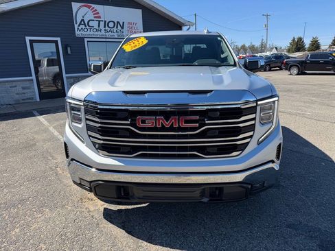 Used 2022 GMC Sierra 1500 SLT w/ SLT Convenience Package AWD/4WD image 8