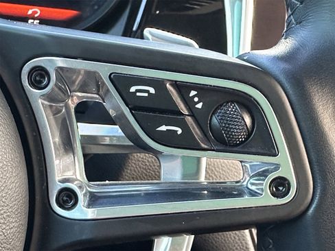 Used 2021 Porsche Macan S image 27