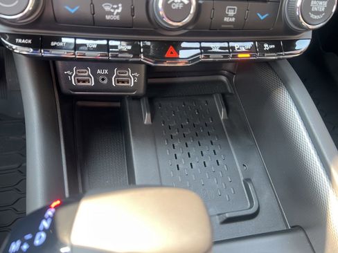 New 2026 Dodge Durango GT w/ Tow 'N Go Package AWD/4WD image 27