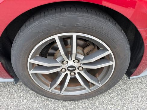 Used 2015 Ford Mustang Premium RWD image 9