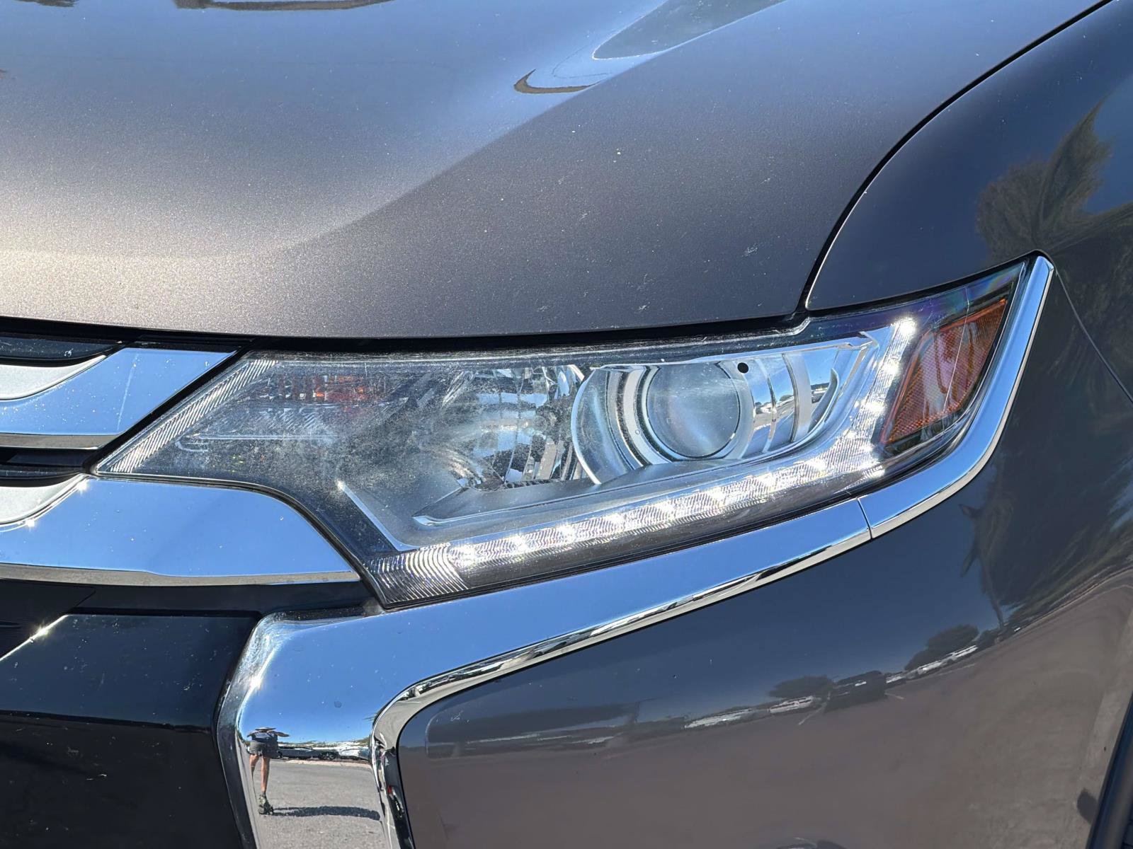 Used 2017 Mitsubishi Outlander SEL FWD image 11