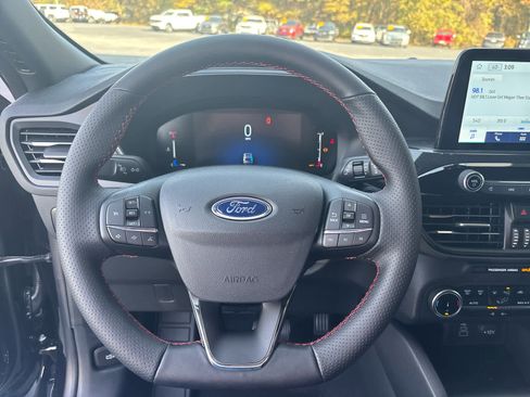 New 2026 Ford Escape ST-Line image 19