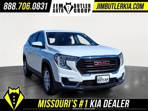 Used 2024 GMC Terrain SLE image 28