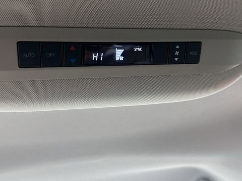 Certified 2026 Toyota Sienna LE image 24