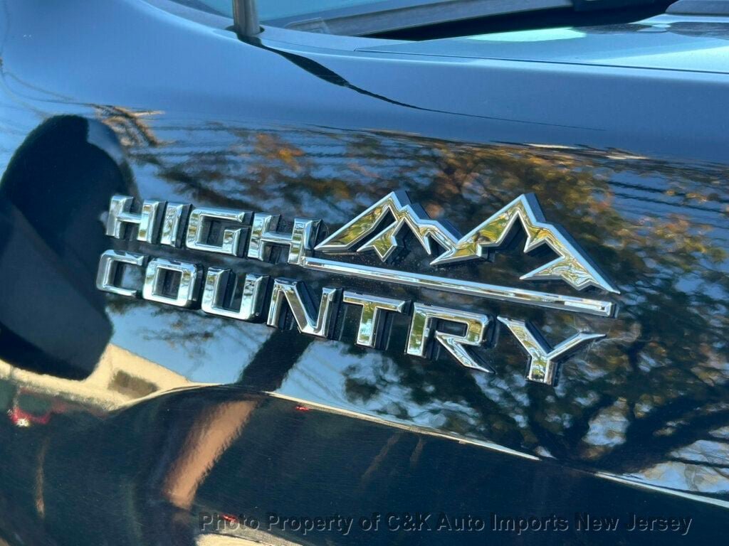 Used 2021 Chevrolet Silverado 2500 High Country w/ Technology Package AWD/4WD image 24