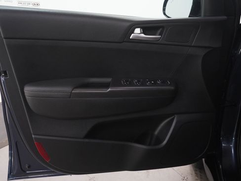 Used 2020 Kia Sportage LX w/ LX Popular Package AWD/4WD image 19