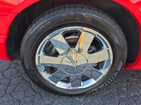 Used 2002 Ford Thunderbird RWD image 17