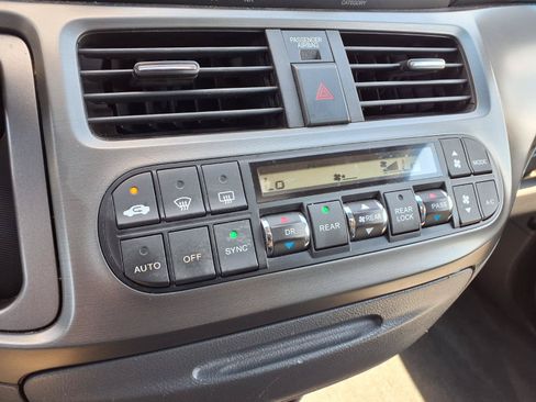 Used 2006 Honda Odyssey EX-L image 7